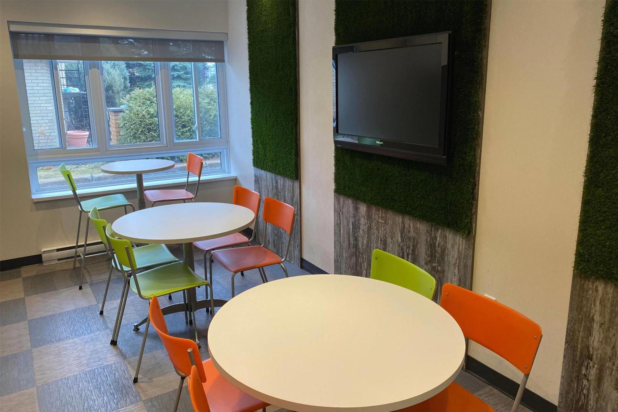 Ramada By Wyndham Laval Hotel Luaran gambar